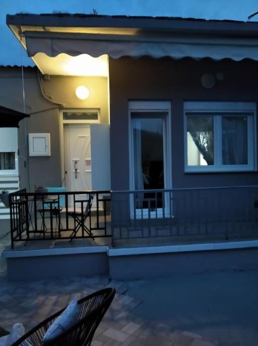 Villa Οικία Με Αυλή Και Πάρκινγκ, Μέσα Στο Κάστρο Της Πόλης Ioánina Exterior foto